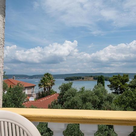 Apartments And Rooms By The Sea Mrljane, Pasman - 327 Neviđane Buitenkant foto