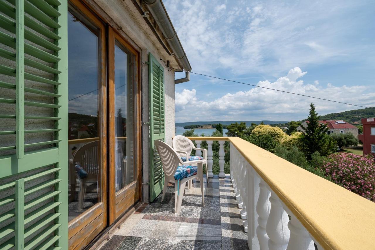 Apartments And Rooms By The Sea Mrljane, Pasman - 327 Neviđane Buitenkant foto