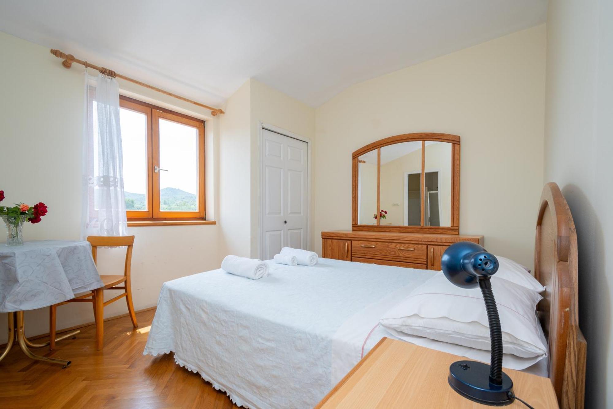 Apartments And Rooms By The Sea Mrljane, Pasman - 327 Neviđane Kamer foto