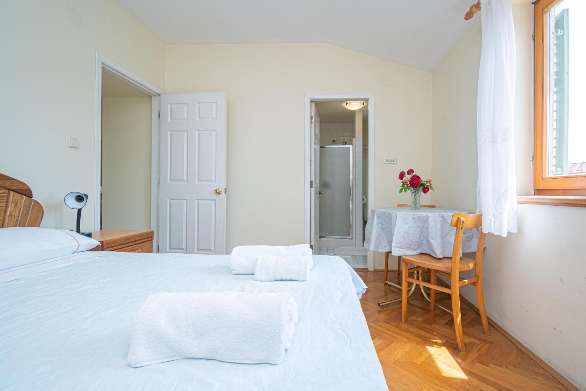 Apartments And Rooms By The Sea Mrljane, Pasman - 327 Neviđane Kamer foto